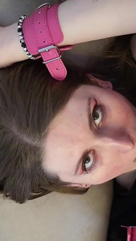 sexslave linciatrans的第一部肛交色情片