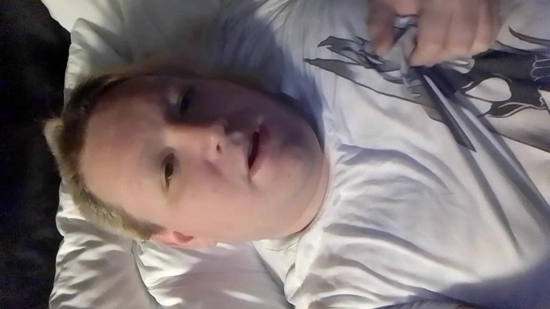 Roxxie rae page: Masturbace v hotelu pozdě v noci