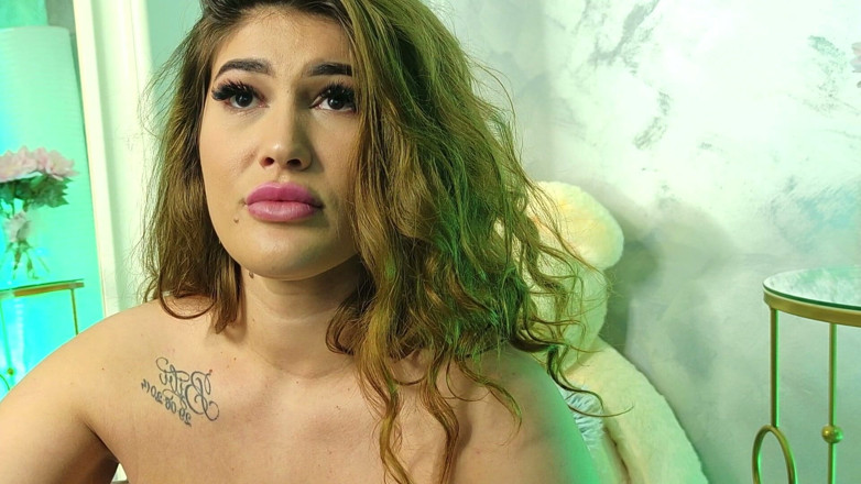 BettyVelvet: Submissive Wife Will Fuck as Ordered
