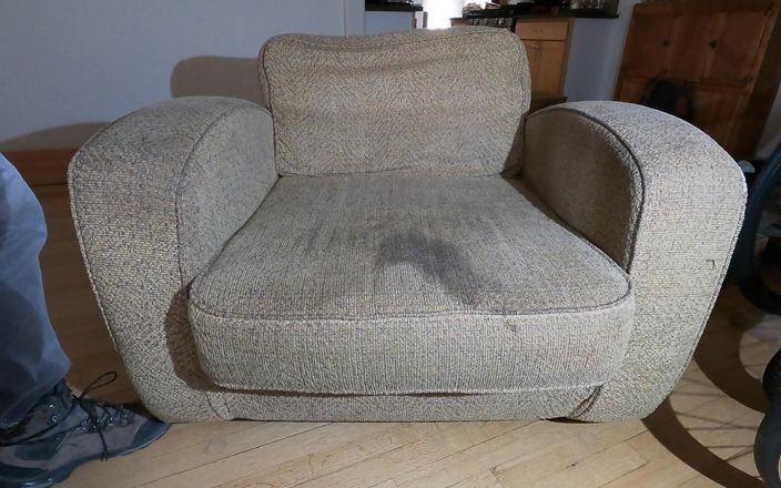 Golden Adventures: Pissing My Pants All Over My Furniture - Couch Gets Soaked