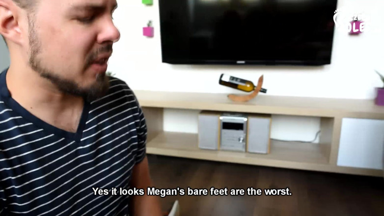 Czech Soles - foot fetish content: Competição de cheirar pés com 3 meninas tchecas