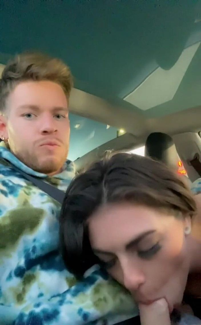 Tiny Rhea: Nasıl başladı vs. Nasıl Bitti