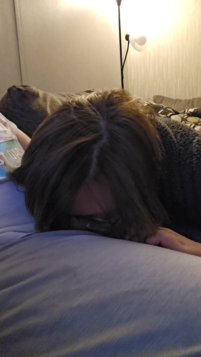 Funhousewife69: Он ест Apple Pie, я сосу его член, лол