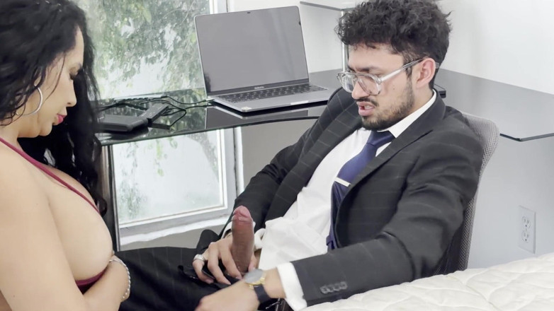 Calientehubxxx: Tatachi E Gali Diva Il Messaggio!