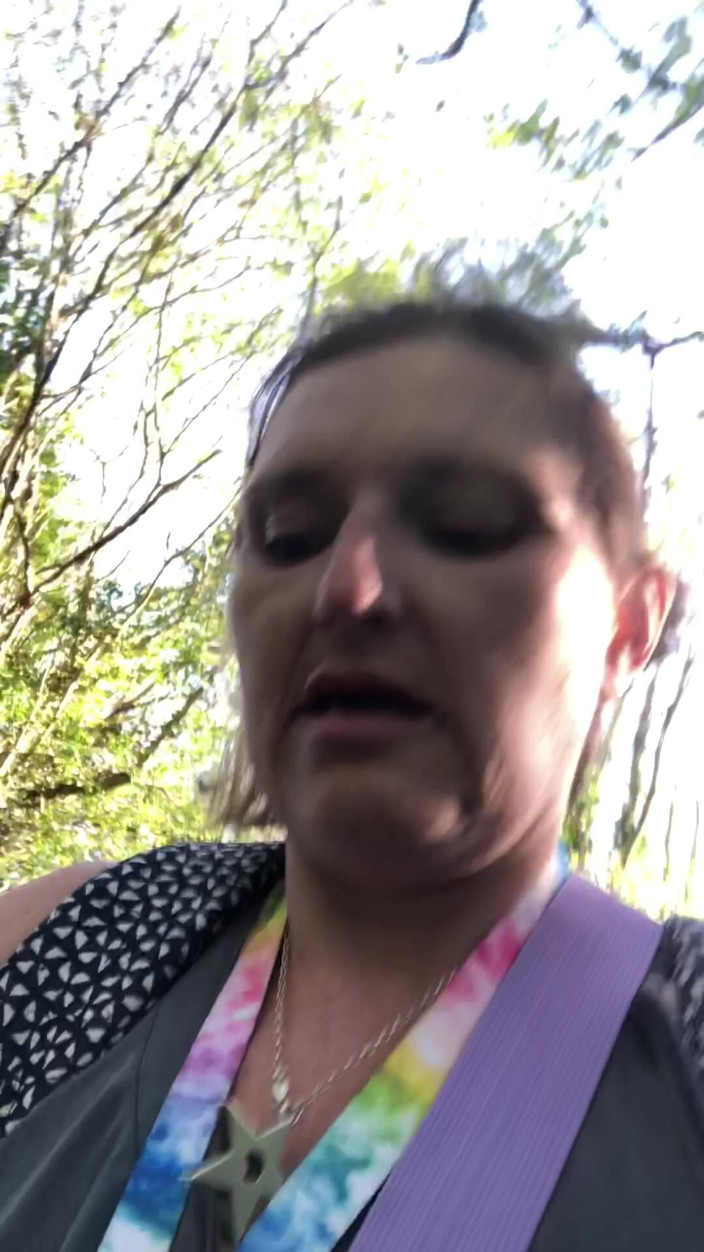 Pissing Paradise: Šukej mě! Potřebovala jsem to čůrání na venkovním místě!