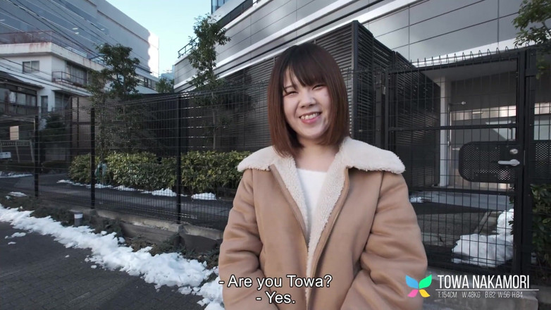 Tenshigao: Towa Nakamori sukakan zakar lelaki matang