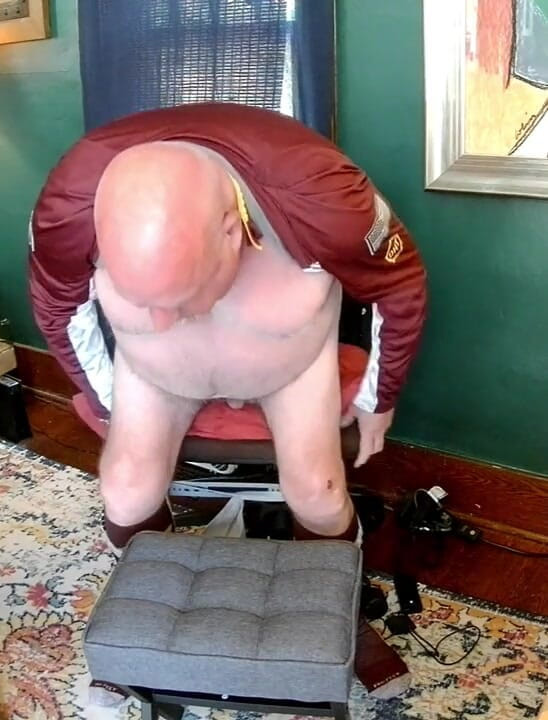 beardaddychub: Antrenorul îl învață pe jucător cum să elibereze stresul!