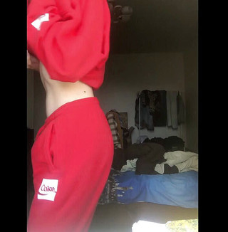 Skinny_lady69: Hubená dívka má ráda masturbaci