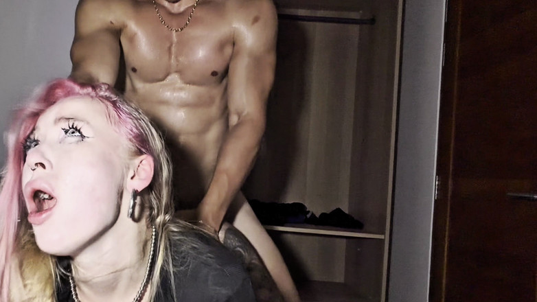 Gattouz0: Tlustá ruská děvka tvrdě bušila a byla naplněna horkým creampie