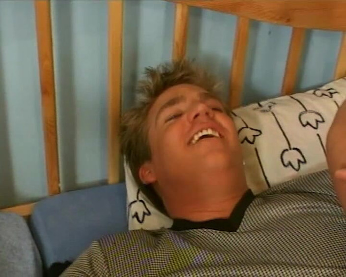 BB Video - Old School: बेब काले बाल वाली गांड चुदाई के साथ जर्मन शौकिया कमसिन नंगा नाच