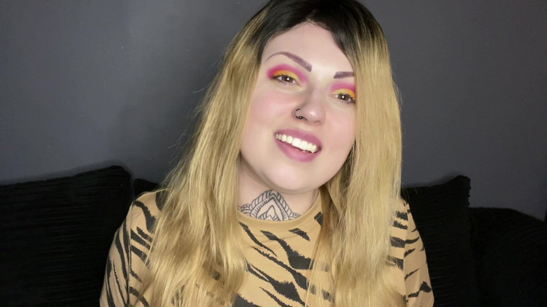 Miss Valentina: Mesmerised to Forget Her