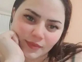 La femmina araba mariee