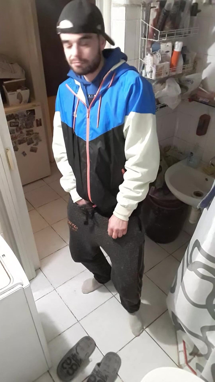 jerkofflover: I Masturbate in Bathroom My Ex-boyfriend