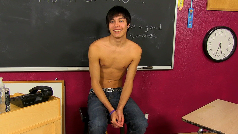 Teach Twinks: Kejar-kejaran sama Scott!