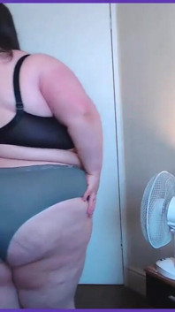 Pokaz mody SSBBW i majtki