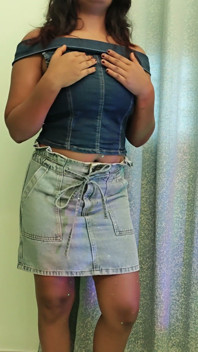 Alina Jalwa Short