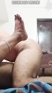 Wie wurde der nachbar bhabhi hart gefickt? Desi sexpaglu-video