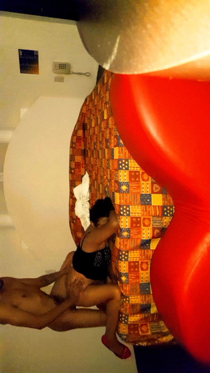 Jheuzzito2789: Profitant de ma femme mature, elle m’a demandé de l’emmener...