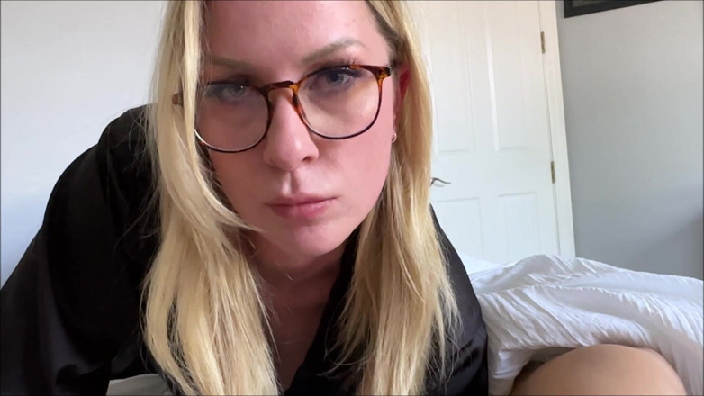 Alex Adams: Madrastra de novia enseña sexo - Sydney Paige - madrastra es lo...