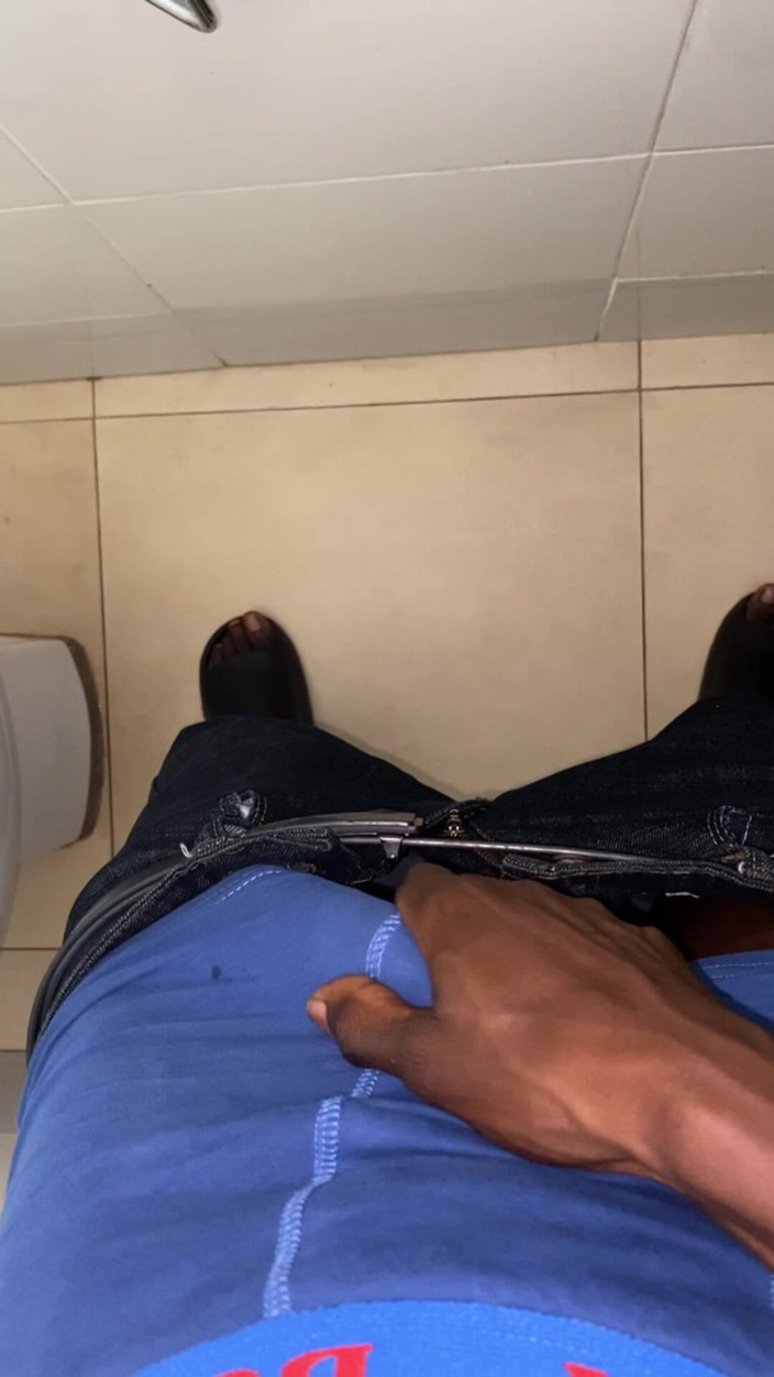 Slimniqqa: Thug Jamaican BBC Jerks off