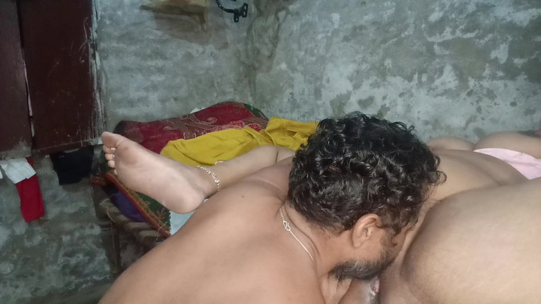 Yourgeeta8899: A madrasta tem sua buceta lambida por seu enteado e...