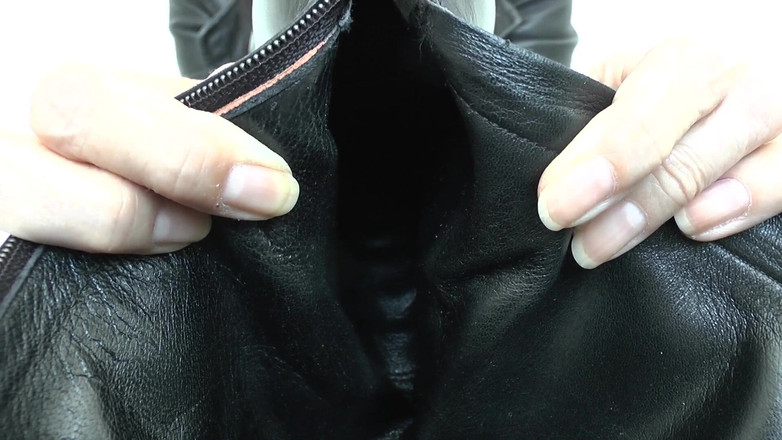 Lady Victoria Valente: Stallbursche Jetzt Schnüffelst Du in Meine Stiefel, POV, JOI, Lady...