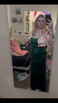 Going to a Couple’s Speed Dating Event. Hopefully I Meet Some Hot Couples