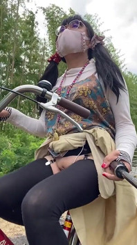 No241 タックおまんこ晒しサイクリング
