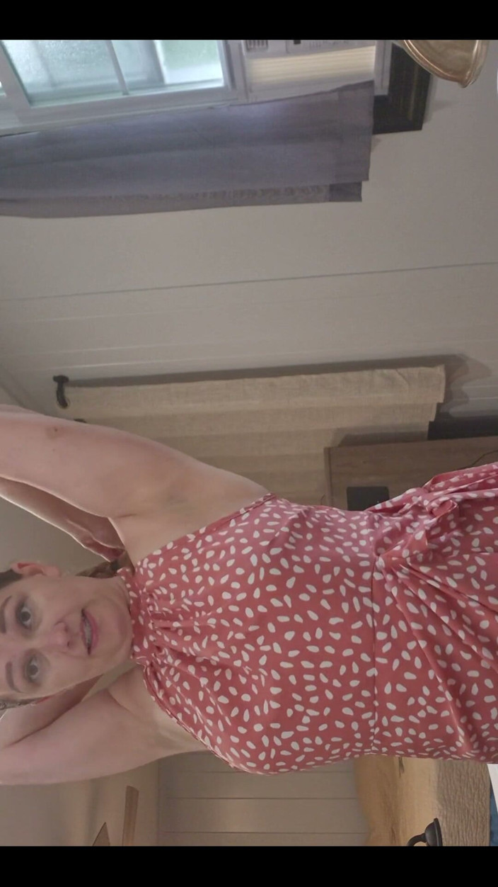 ScarlettRavenXO: Cute Wifey Is Quite the Pornstar