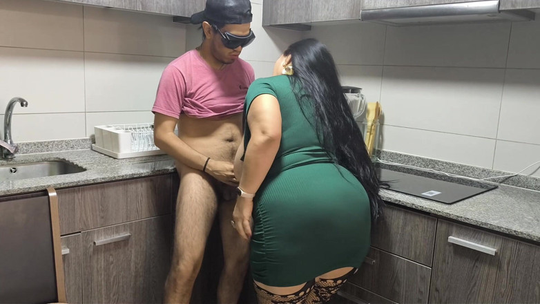 Riderqueen: Vídeo para Fãs, Madrasta e Sua Cozinha Quente.