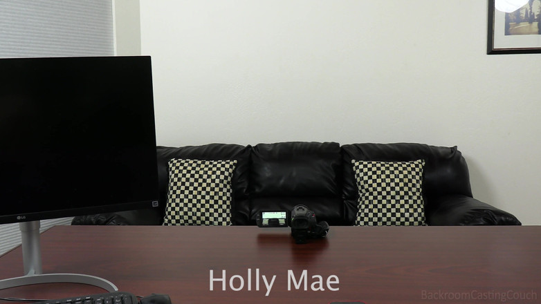 Backroom Casting Couch: Rubia De Aspecto Inocente Recibe Un Control De Realidad