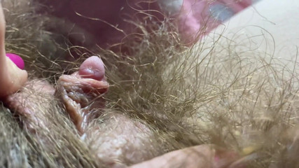 Cuteblonde666: Monster klitoris v džungli