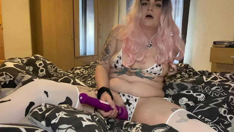 EeveeXo: Eevee играет как твоя аниме-корова Waifu