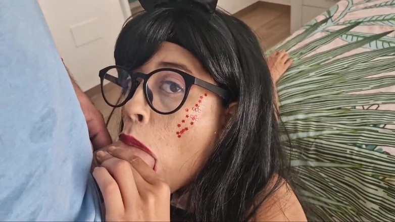 Latinascachondas: Brunette Young Fucked for Old Teacher