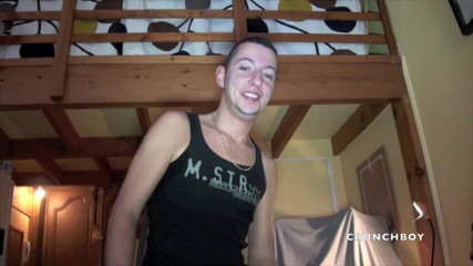 French Twinks Amator videos: Jonge hetero geneukt in jockstrap door Kamel