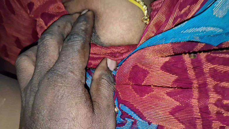 Desisouthcpl: Pasangan desi tamil berkongkek video buatan sendiri bahagian 2