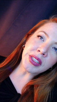 Giantess Slurping - ไม่มีทางหนีจากการดูดริมฝีปากอวบๆ