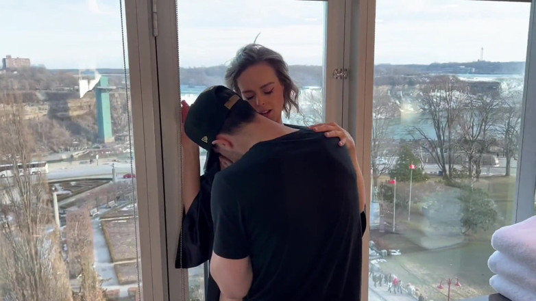Serenity Cox: Fucking 2 Guys in Hotel Window / Husband Shares Wife with Friendlic /...