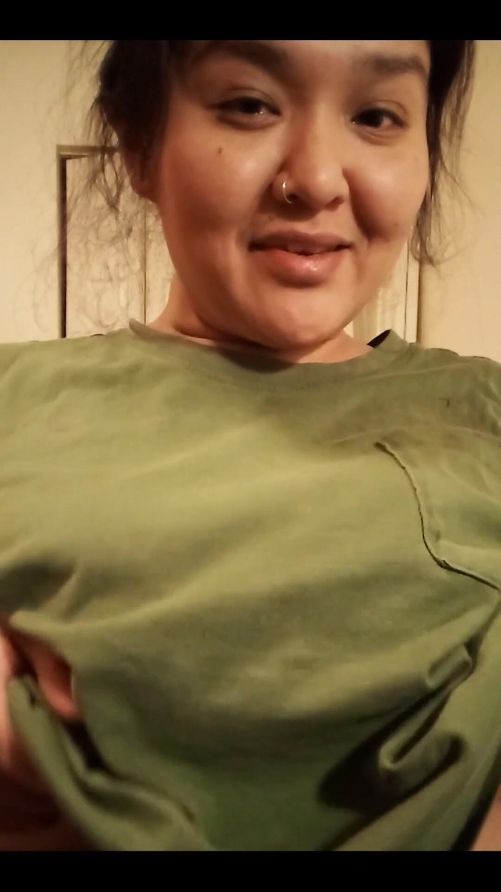 DeesDeepThroat: 3105217637.mp4