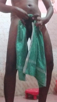Pertunjukan seksi besar pria kulit hitam tamil10inches