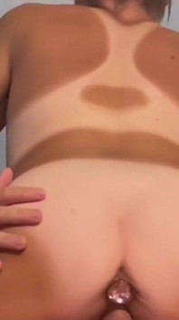 Zkouším něco nového s mým týdenním análním videem. Musím zapomenout podívat se přímo do kamery 
