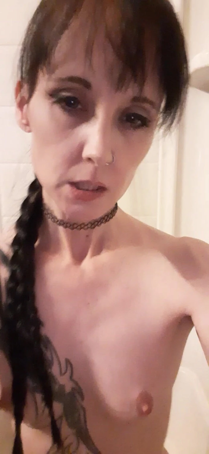 PandoraSG: Panty Peeing &amp; Stepmommy Begging for Cum