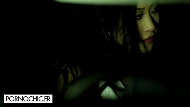 Pornochic: Profunda sodomia com a deslumbrante Sharon Lee