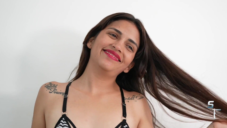 Shave Flix: Carolyn