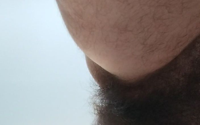 BW_Dolphin: Renifle ta chatte poilue sur ton visage ! Étirement du matin.