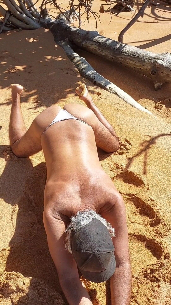 Ladysilvas: Ladysilva Crossdress on the Beach in Panties What a Hot...
