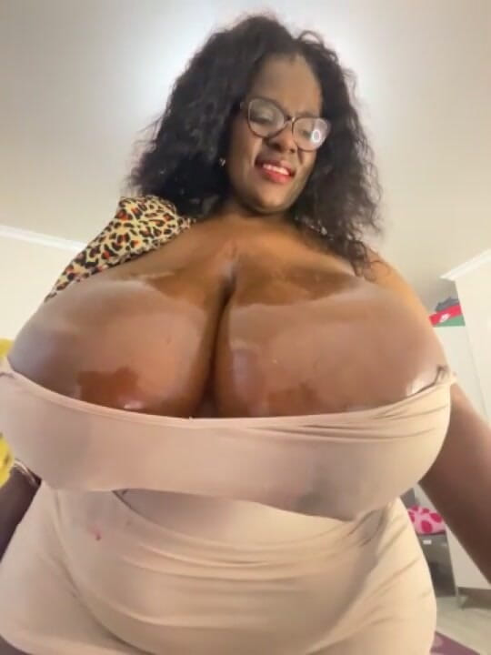 Legendary Booty Overdose: Horny Busty MILF Tits Worship