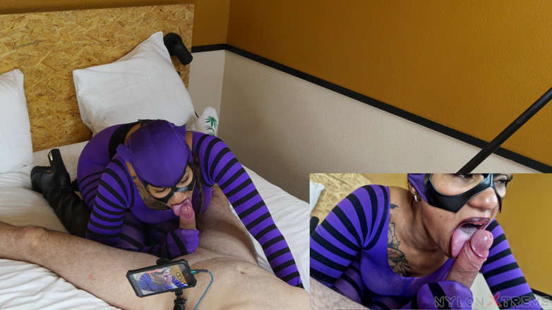 Nylon Xtreme: Julia Kate Purple i czarny nylon jebanie