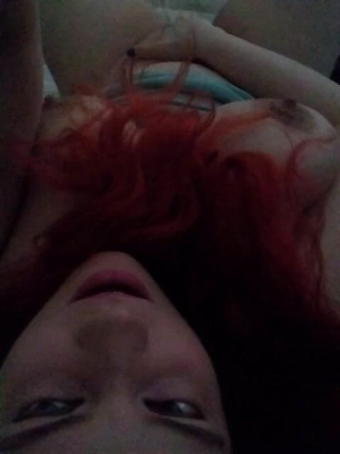Scarlet Vixen: Zobacz, jak gram dla ciebie