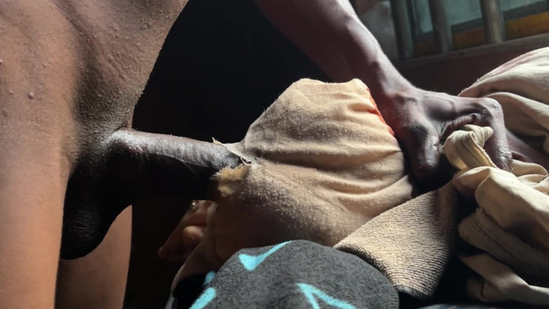 Bangcum8: La salope à gros trous, partie 1